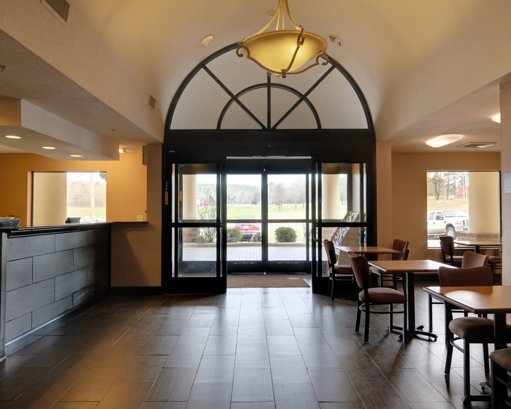 Quality Inn & Suites Malvern Buitenkant foto